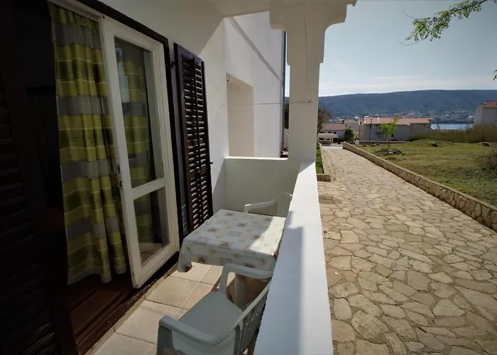 And With Parking Space Pag - 13060 Gostinjska kuća Pag Town