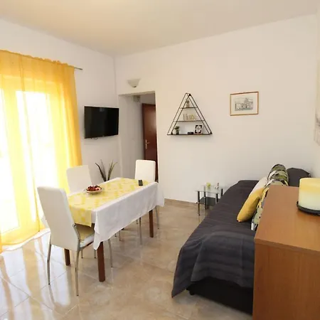 And With Parking Space Pag - 13060 Guest house Pag Town