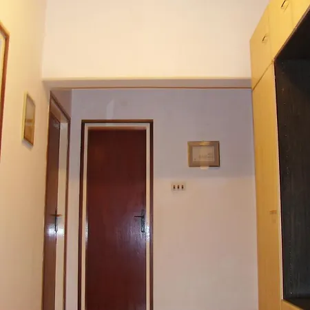 And With Parking Space Pag - 13060 Guest house